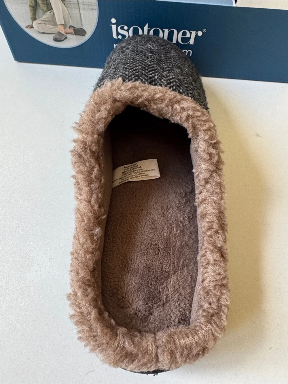 Isotoner Men Herringbone Memory Foam Slip-On Slipper w/Faux-Fur Lining 9.5-10.5